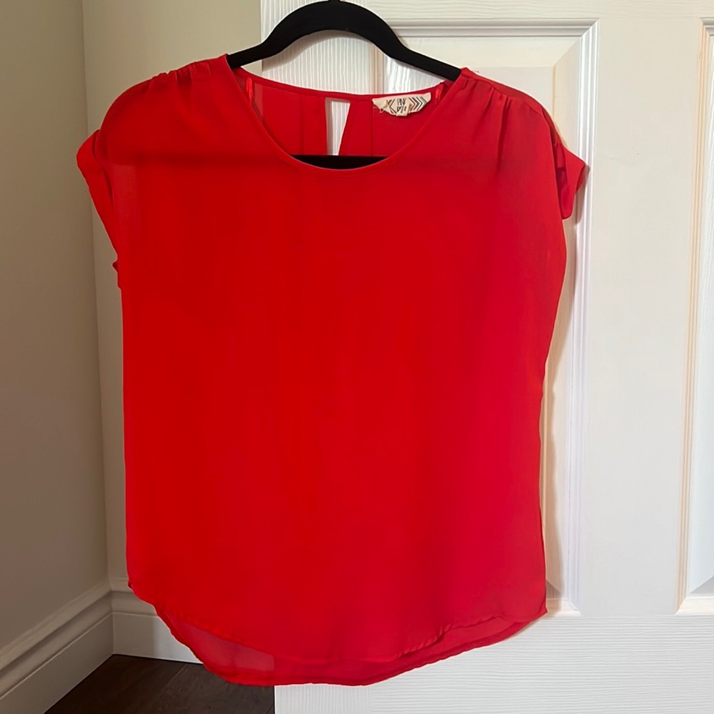 Red Size S Pink Rose Shirt